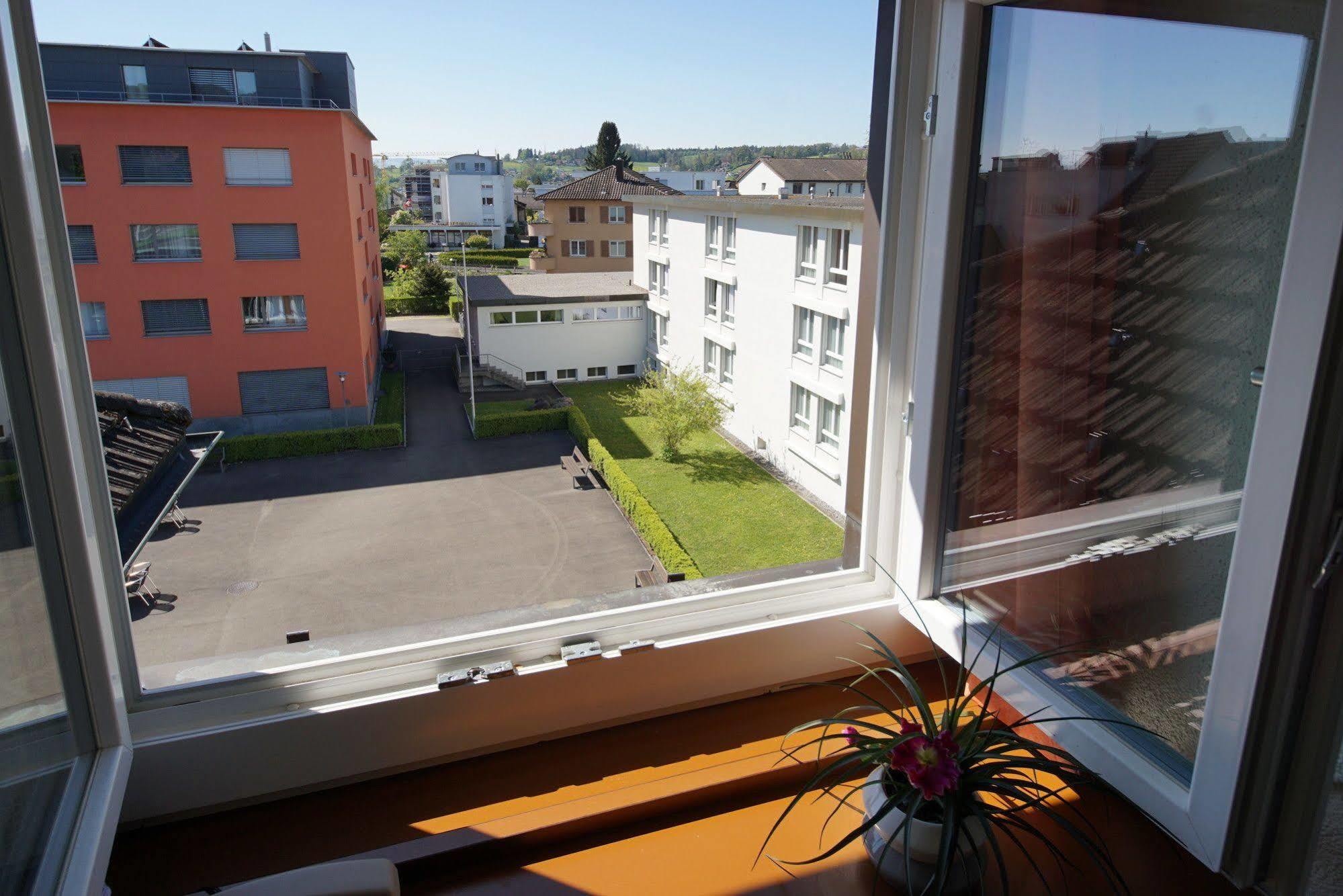 Hostel Eckstein Бар Экстерьер фото